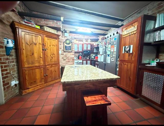 2 BEDROOM HOUSE FOR SALE IN DIE WINGERD